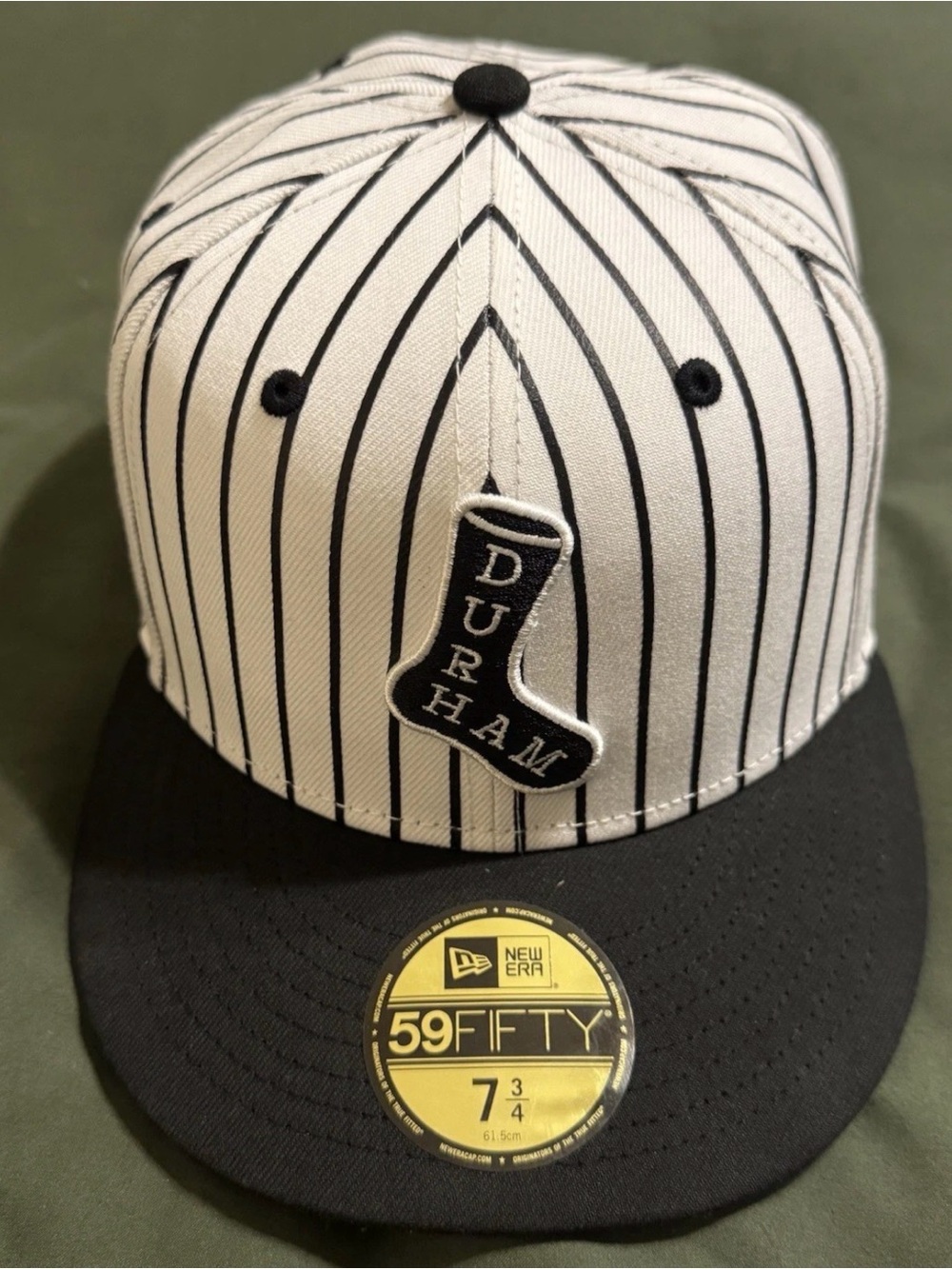 New Era 59FIFTY Durham Bulls Pinstripe Fitted Baseball Cap Black/White 7 3/4